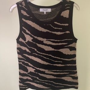 Cute Tank Top to wear with dark or medium wash denim.